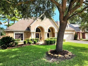 14214 Altair Dr in Tomball, TX - Building Photo - Building Photo