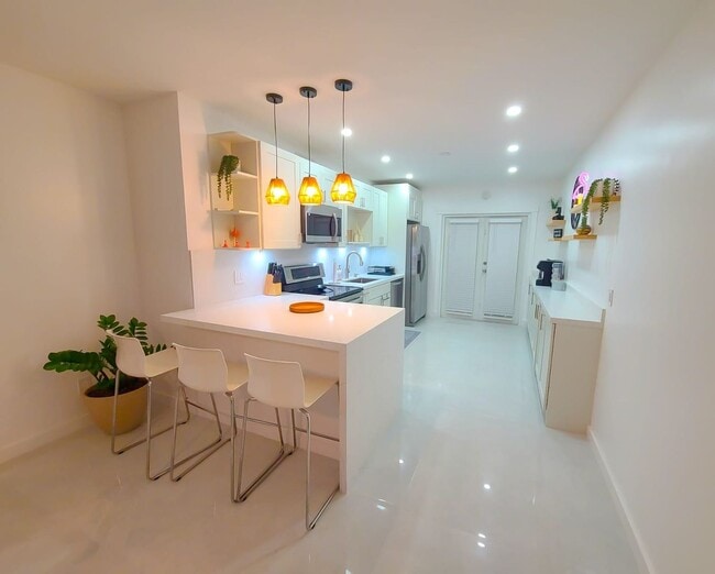 20520 NE 15th Ave in Miami, FL - Building Photo - Building Photo