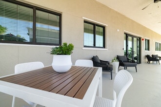 Civitas of Cape Coral in Cape Coral, FL - Foto de edificio - Building Photo