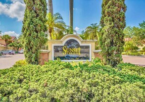 10324 Fox Trail Rd S in Royal Palm Beach, FL - Building Photo