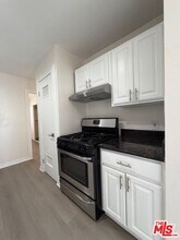 1717 S Burlington Ave in Los Angeles, CA - Building Photo - Building Photo