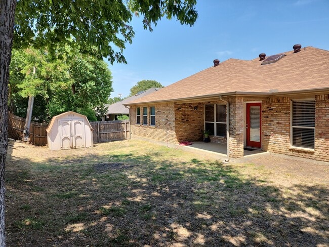 605 Blair Dr in Lewisville, TX - Building Photo - Building Photo