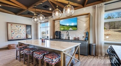 525 Wayforth Rd NW in Concord, NC - Building Photo - Building Photo