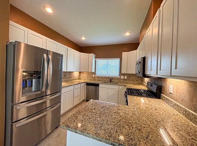 168 Uplift in Horseshoe Bay, TX - Building Photo - Building Photo