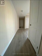 20 Vitality Dr in Kitchener, ON - Building Photo - Building Photo