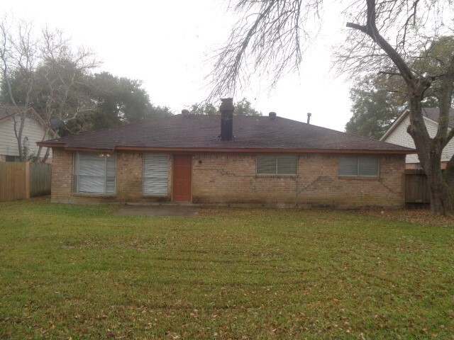 property at 14022 Greenway Dr