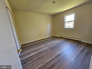 63 N Main St in Sellersville, PA - Building Photo - Building Photo