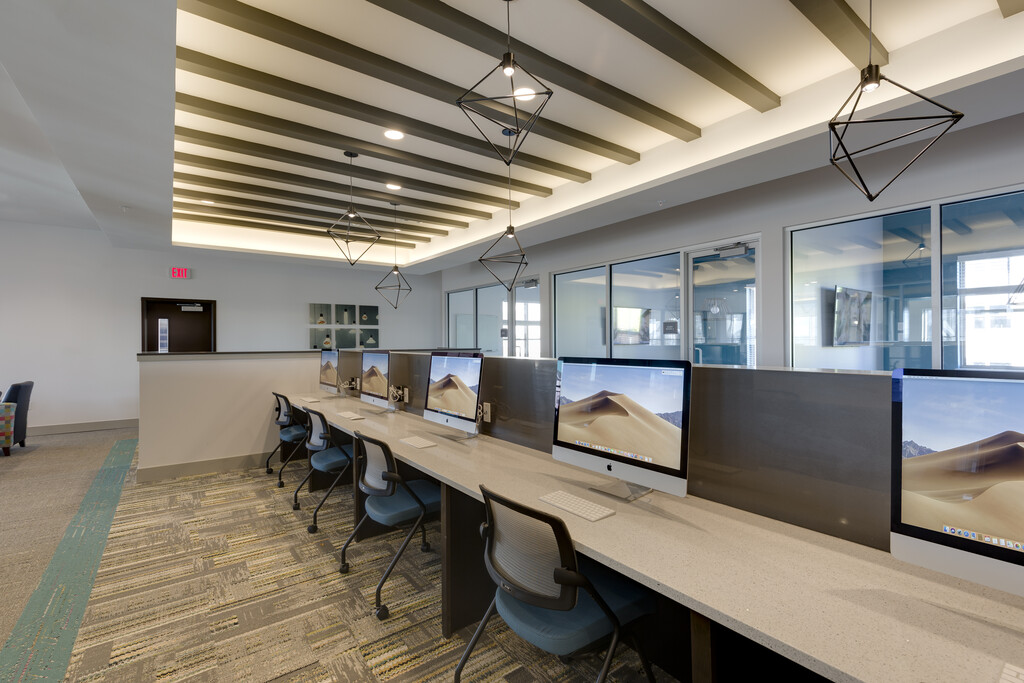 Yugo Corvallis Domain Apartments in Corvallis, OR