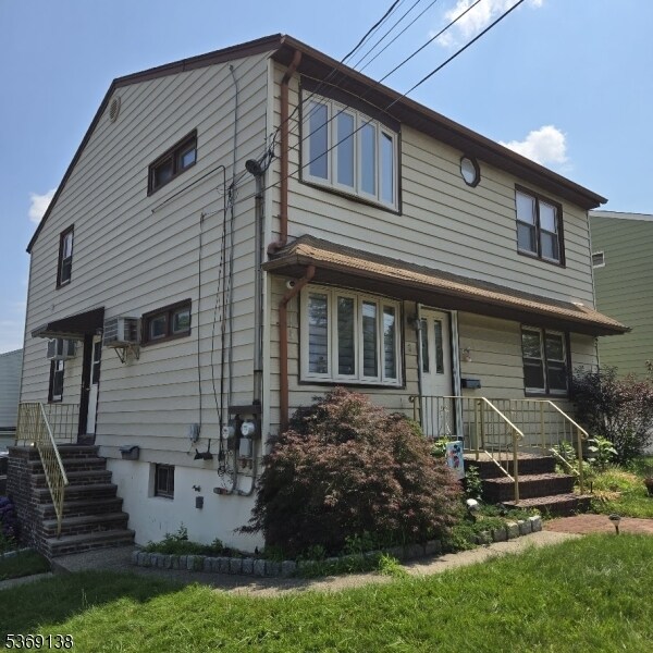 1 Taft Ave in Woodland Park, NJ - Building Photo