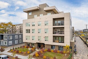 Rana Village in Minneapolis, MN - Building Photo