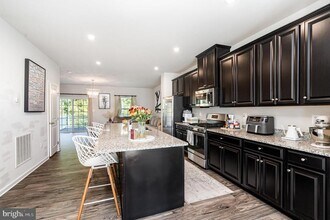 605 Rising Sun Rd in Fredericksburg, VA - Building Photo - Building Photo