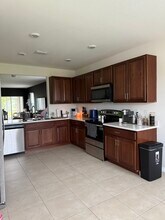 1617 NW 18th Terrace in Cape Coral, FL - Building Photo - Building Photo
