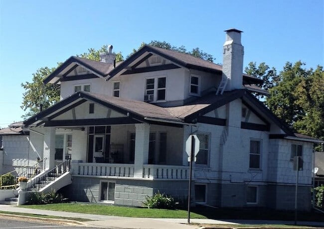 856 Carter E St, Unit 2