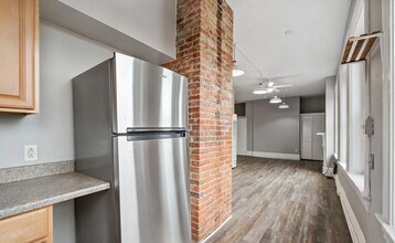23 Bedford Square in Pittsburgh, PA - Building Photo - Building Photo