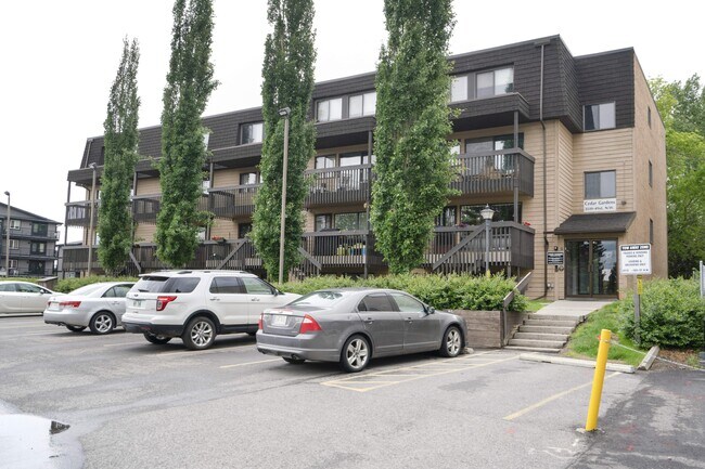 3519-3519 49 St NW in Calgary, AB - Building Photo - Building Photo