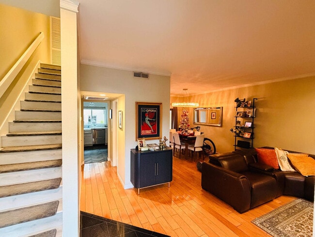 property at 1313 Washington St