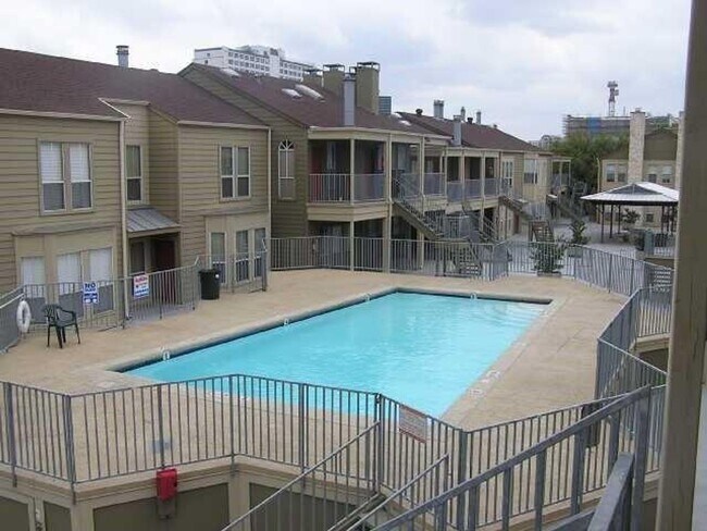 property at 2529 Rio Grande St