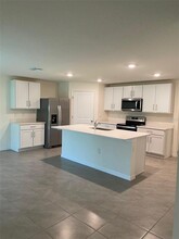 200 SE 66th Ct in Ocala, FL - Building Photo - Building Photo