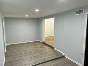 4663 Portsmouth Ave in Jacksonville, FL - Building Photo - Building Photo