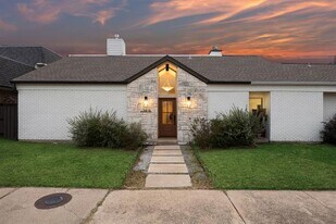 5816 Orchid Ln in Dallas, TX - Building Photo