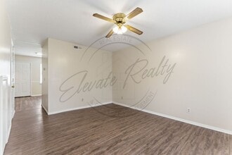 402 Peek Dr in Cookeville, TN - Building Photo - Building Photo