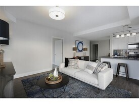 212 10th Ave S in Minneapolis, MN - Building Photo