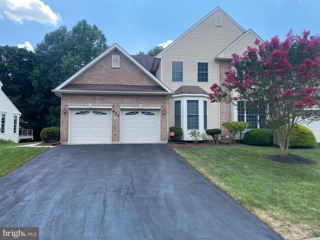 property at 623 Pepperbush Ct