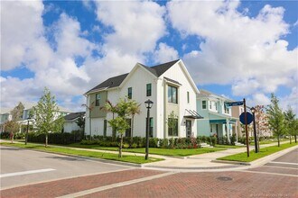 950 SW Pr Ave in Palm City, FL - Building Photo - Building Photo