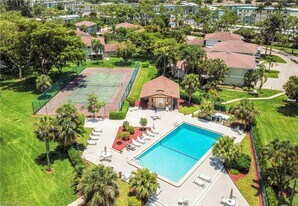 3400 New South Province Blvd in Ft. Myers, FL - Building Photo