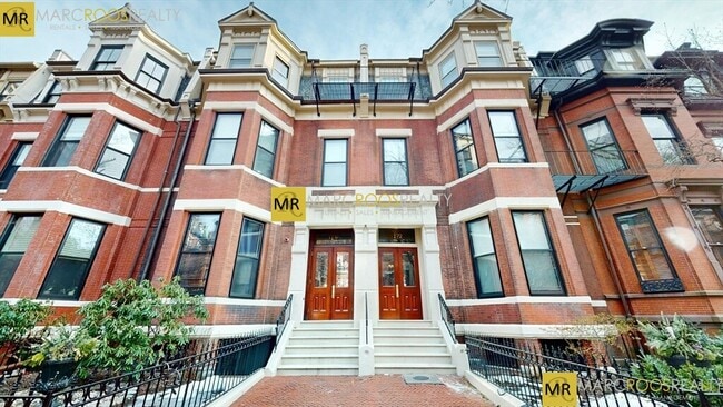 property at 172 Marlborough St