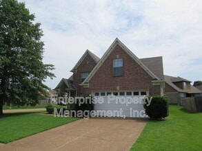 2740 Green Turtle Trail in Memphis, TN - Building Photo - Building Photo