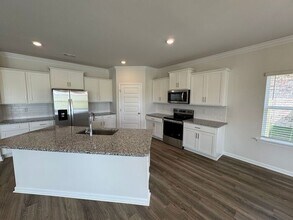 174 Foundry St in Huntsville, AL - Building Photo - Building Photo