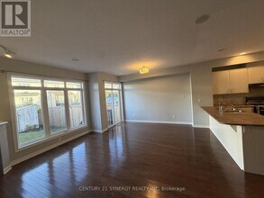 744 Bowercrest Crescent in Ottawa, ON - Building Photo - Building Photo