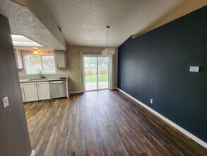 614 Oxford Way in Caldwell, ID - Building Photo - Building Photo