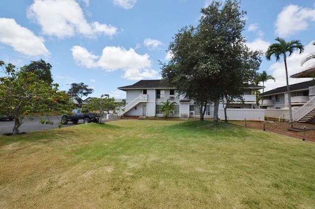 94-1083-1083 Kepakepa St in Waipahu, HI - Building Photo