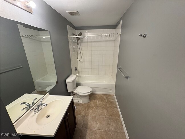property at 724 Harold Ave S