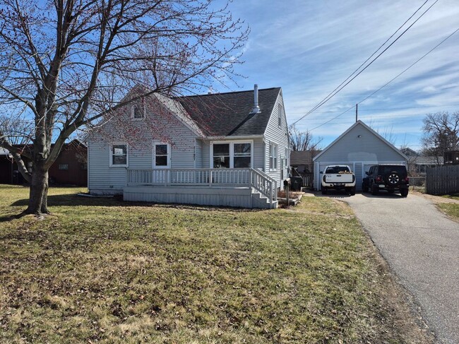 property at 1127 34th St NE