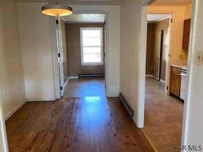 207 Diamond Blvd in Johnstown, PA - Building Photo - Building Photo