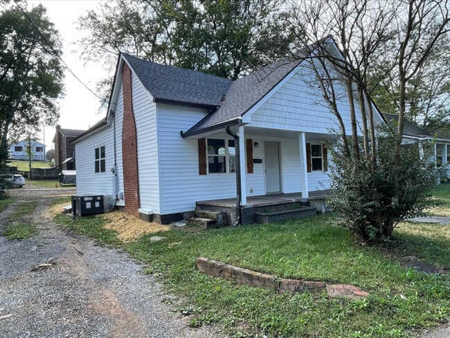 property at 1408 Iredell Ave