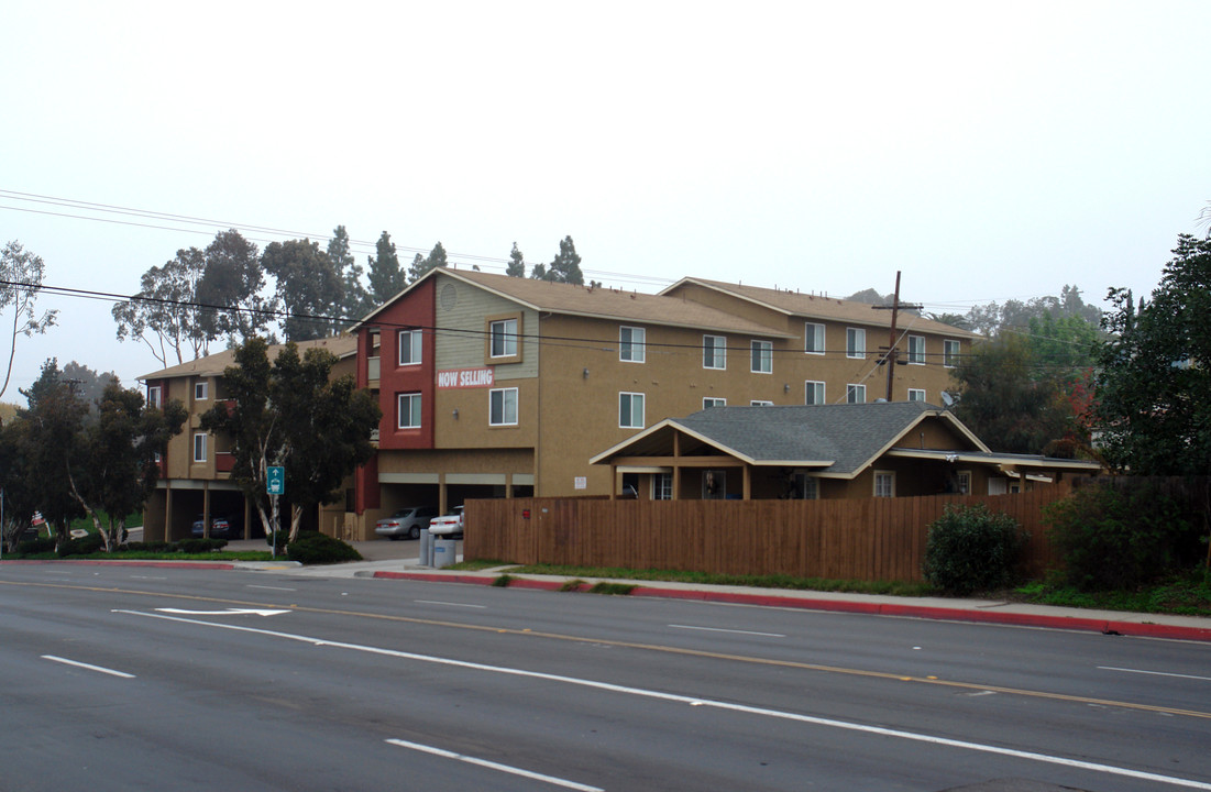 7003-7007 Saranac St in San Diego, CA - Building Photo