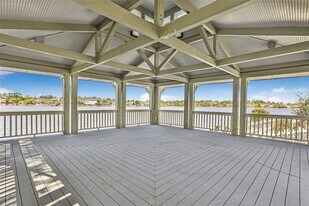 135 Low Country Ln in The Woodlands, TX - Building Photo