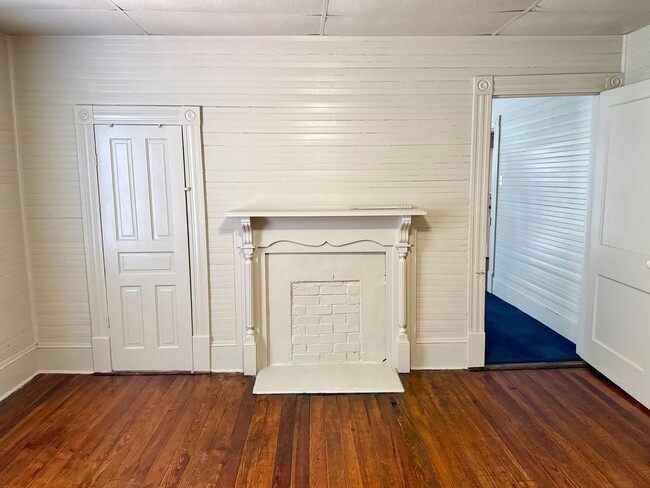 300 Wood St in Gibsonville, NC - Building Photo - Building Photo