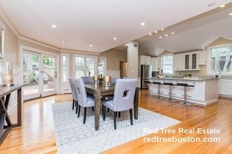 29 Gammons Rd in Newton, MA - Foto de edificio - Building Photo