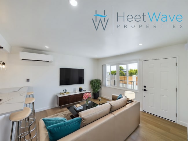 property at 3252-3254 Jemez Dr