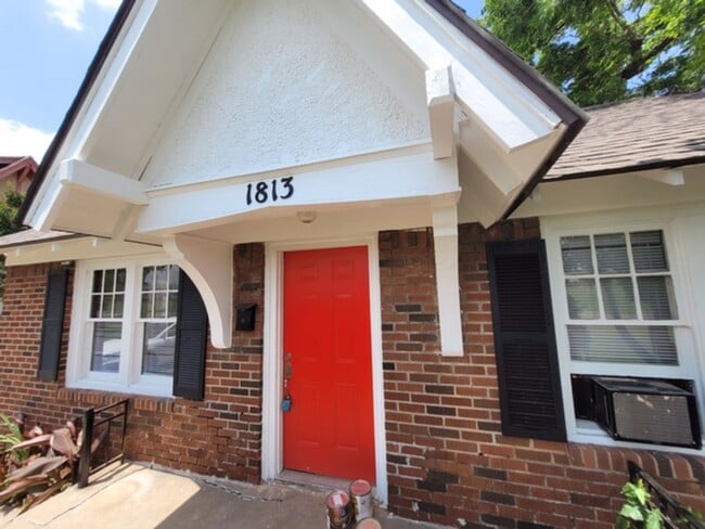1813 NW 28th St in Oklahoma City, OK - Building Photo - Building Photo