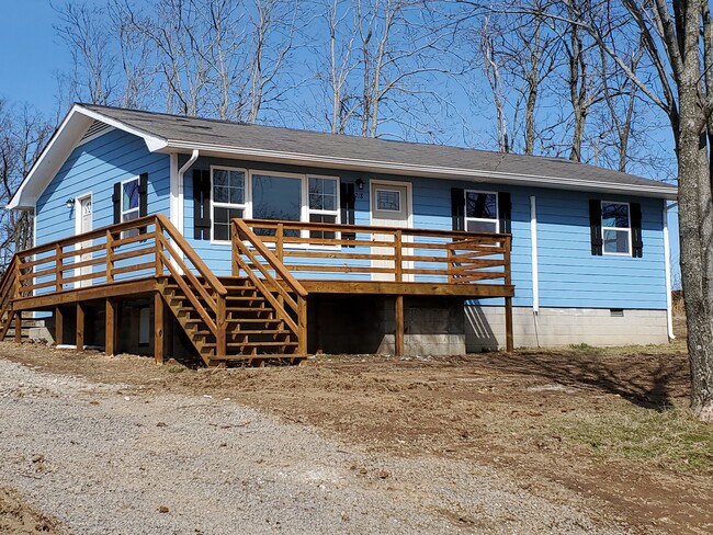 property at 718 Goodridge Rd