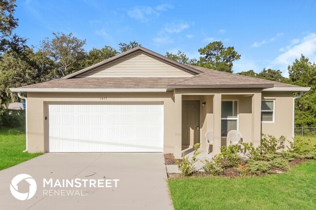 property at 1445 Laurel Ave