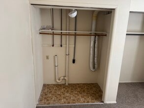 201 Howard Dr, Unit 4 in O'Fallon, IL - Foto de edificio - Building Photo