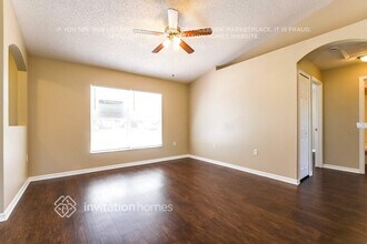 2920 Bedford St in Deltona, FL - Foto de edificio - Building Photo