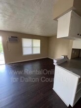 1972 Cambridge Dr in Lexington, KY - Building Photo - Building Photo